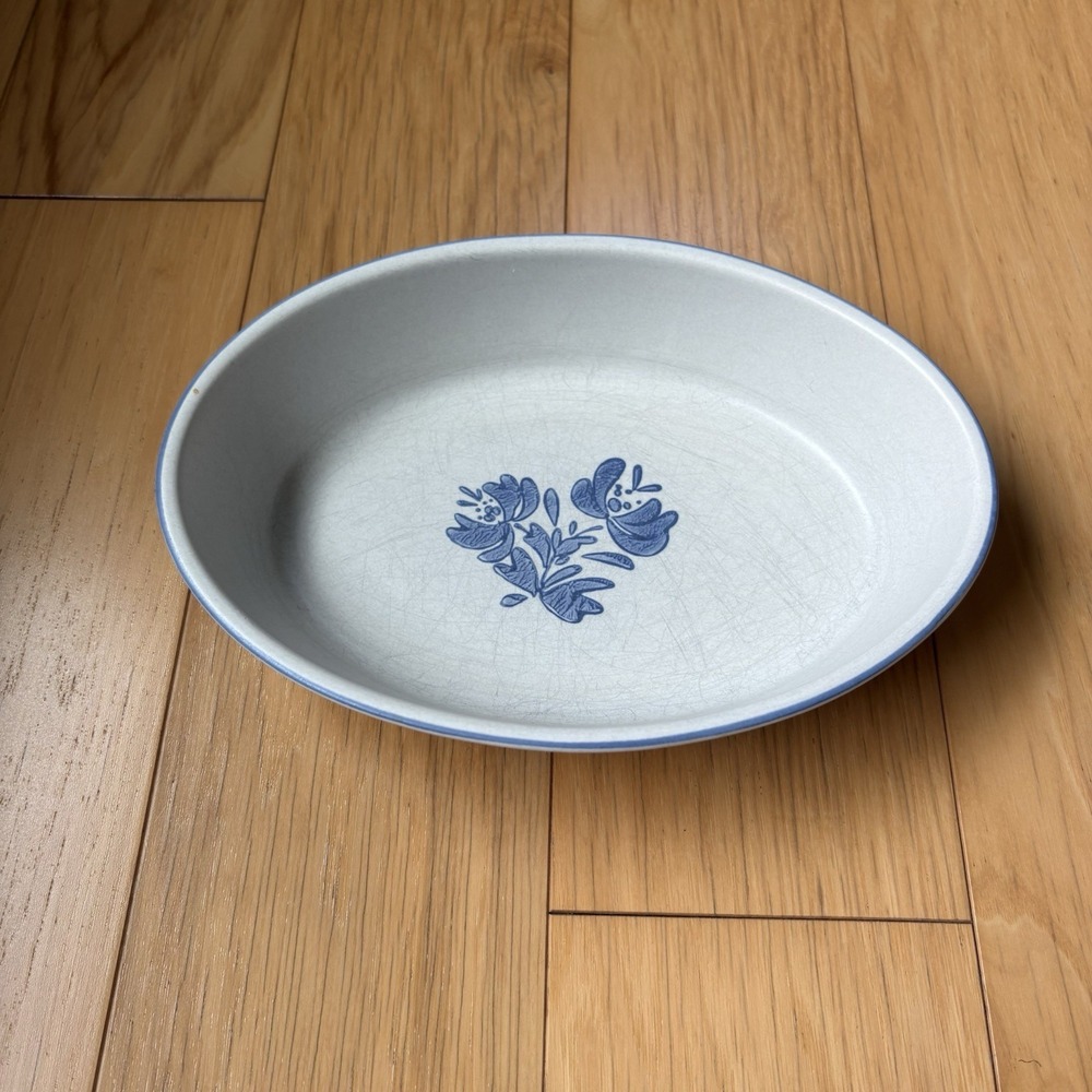 Pfaltzgraff Yorktowne Oval Baking Serving Dish 10 x 7 Casserole Vegetable Bowl